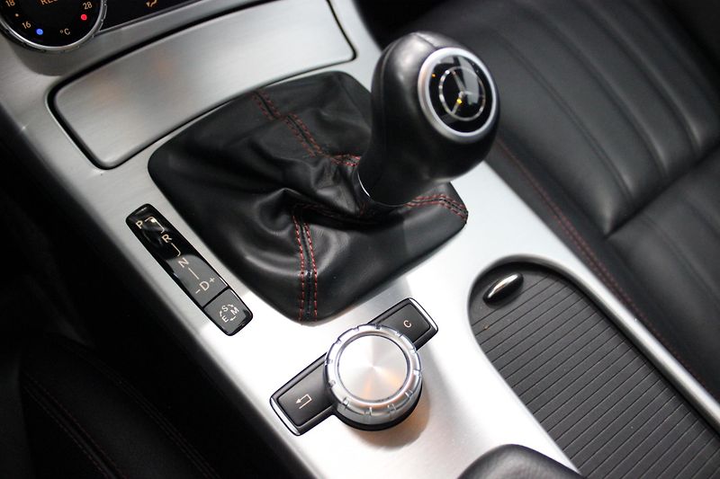 Mercedes-Benz SLK (2015) SLK350 3,5 AUTOMAT - fotka 18 z 37