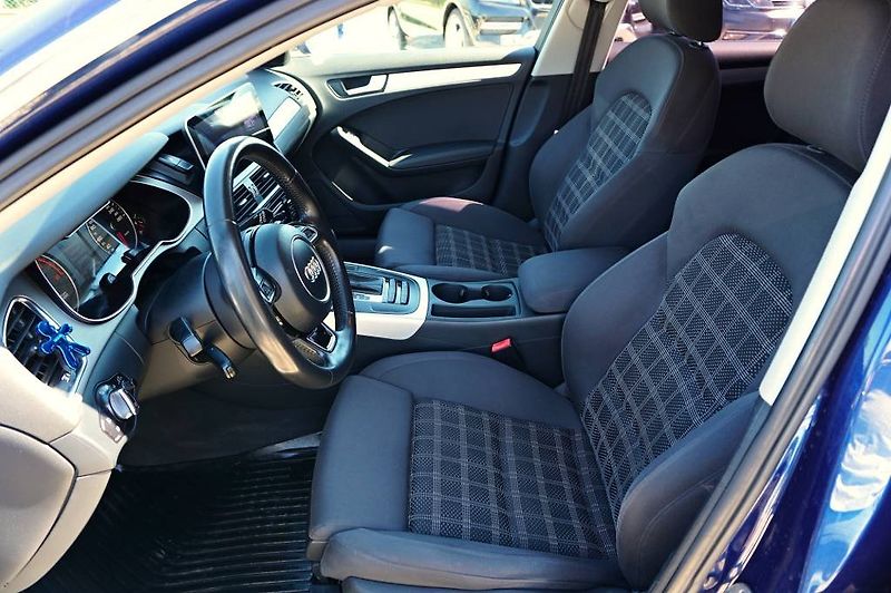 Audi A4 (2013) S-LINE 2,0 TDI 130 kW - fotka 33 z 63