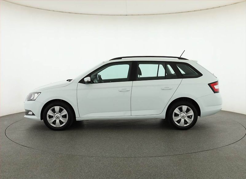 Škoda Fabia (2018) 1.0 TSI, Tempomat - fotka 3 z 16