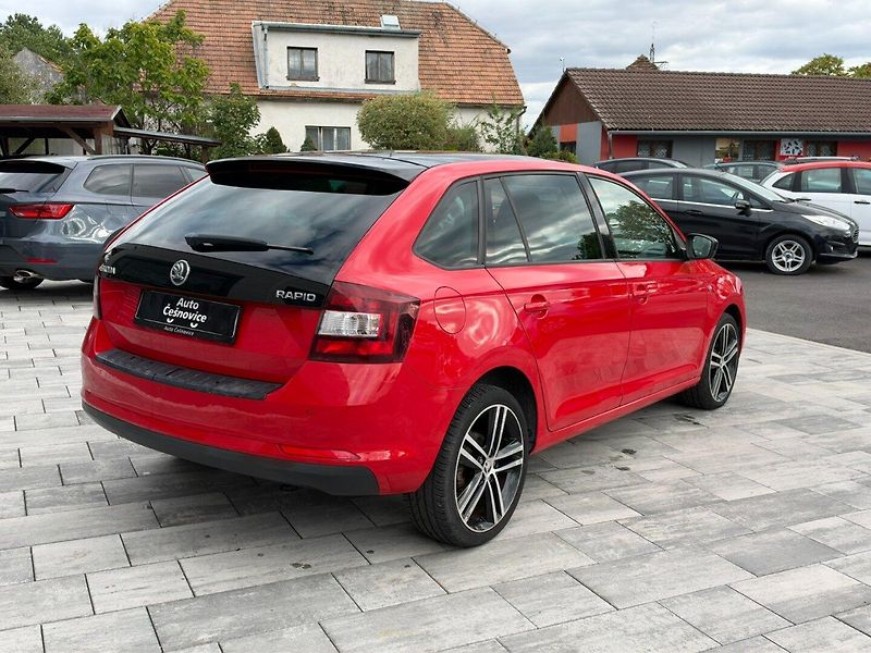 Škoda Rapid (2014) Spaceback 1.2 TSI StylePlus - fotka 5 z 31