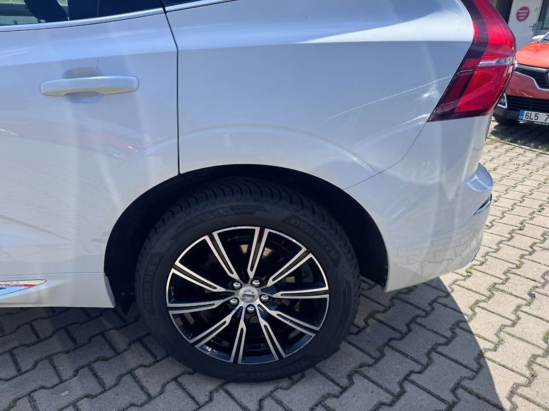 Volvo XC60 (2017) 2,0D 177KW POLESTAR BEZ AD BLU - fotka 16 z 49