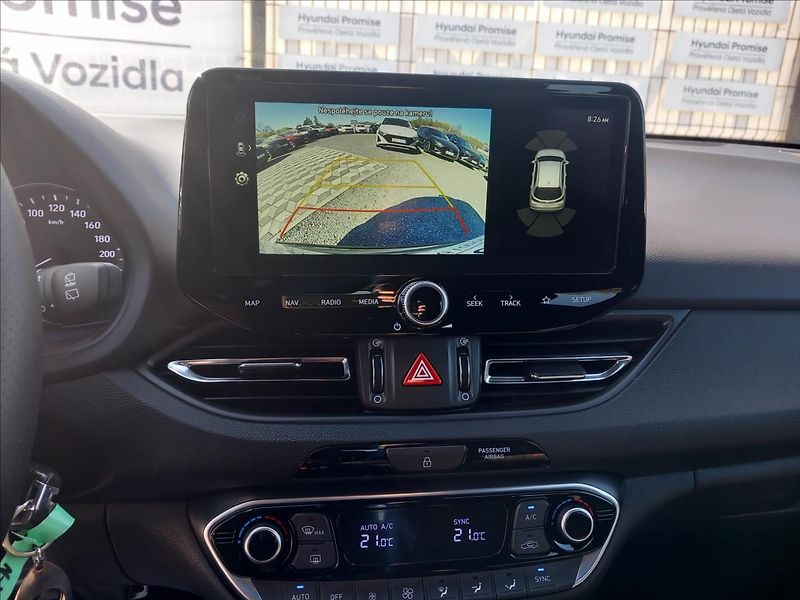 Hyundai i30 1,5 T-GDi N-LINE DCT - fotka 21 z 22