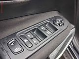 Jeep Renegade (2016) 1.4T, ČR, Longitude - náhled 13