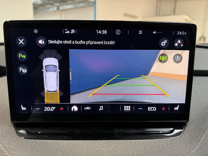 Škoda Enyaq 82 kWh Loft - fotka 8 z 13
