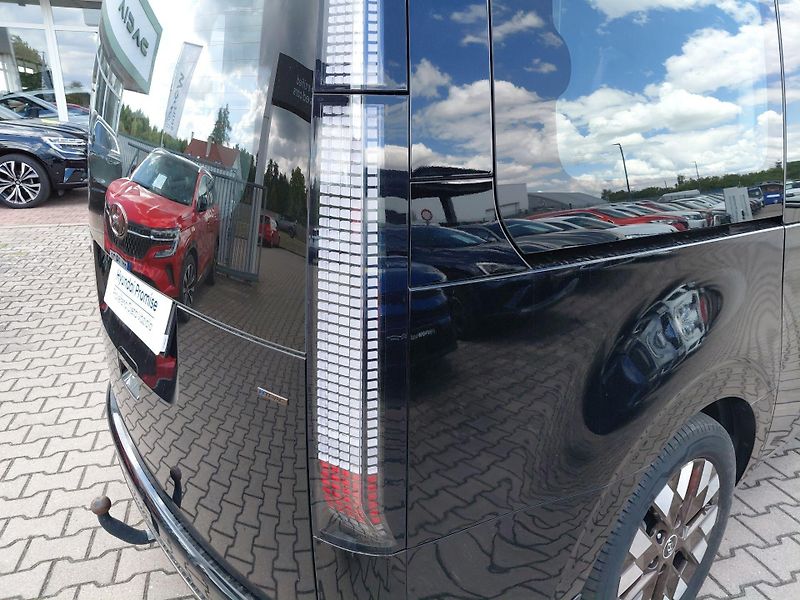 Hyundai Staria (2024) 2.2D 4x4 DCT LUXURY BRASS PANO - fotka 13 z 29