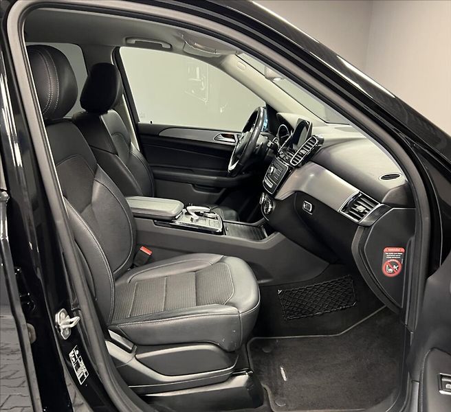 Mercedes-Benz GLE 3,0 350d 4MATIC - fotka 11 z 18