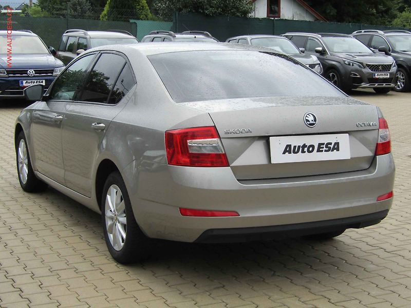 Škoda Octavia (2016) 1.6 TDi, ČR, Ambition - fotka 6 z 16
