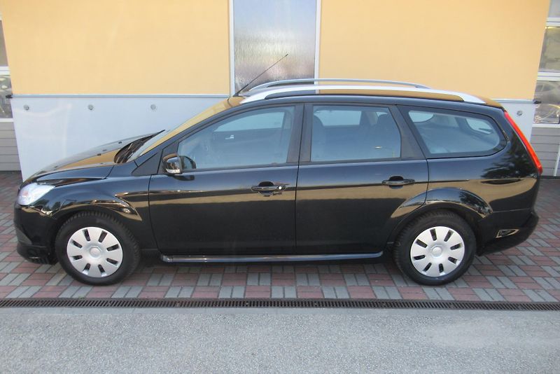 Ford Focus 1.6 TDCi KLIMA TAŽNÉ - fotka 6 z 16