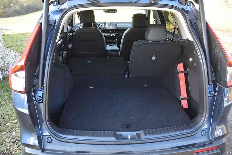 Honda CR-V je skvělé auto pro jízdu po špatných silnicích