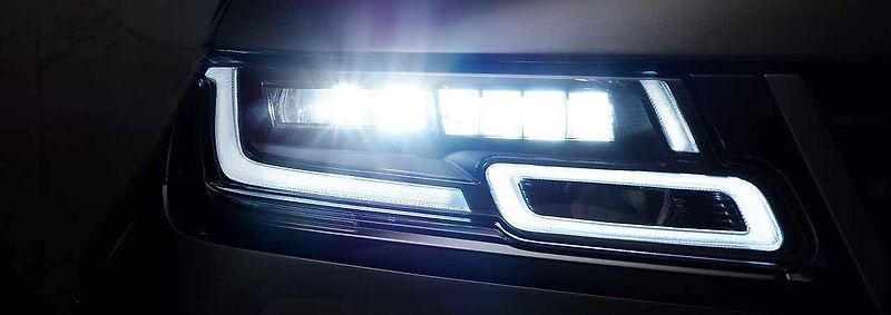 Range Rover Velar.