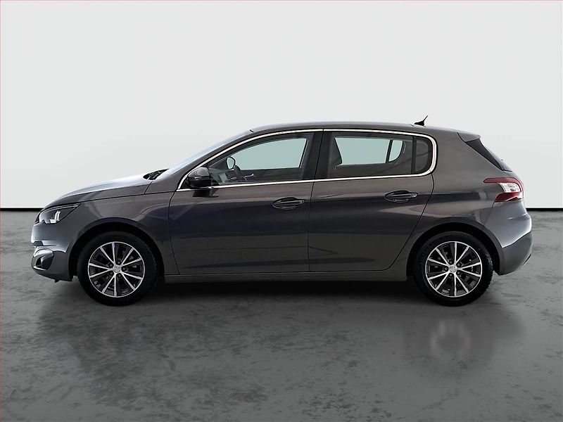 Peugeot 308 (2017) 1.6 BlueHDi, Navi, Tempomat - fotka 3 z 20