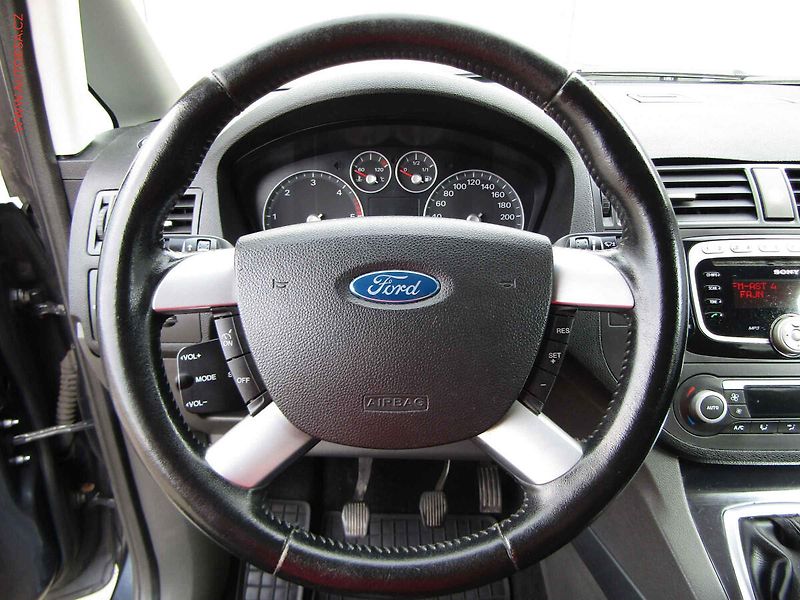 Ford C-MAX (2008) 1.8 TDCi, 2.maj, AC, tempo - fotka 16 z 17