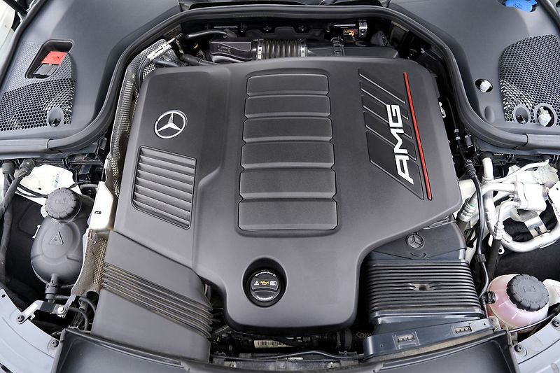 Mercedes-Benz AMG GT 53 AMG 4Matic+/Burm. - fotka 10 z 46