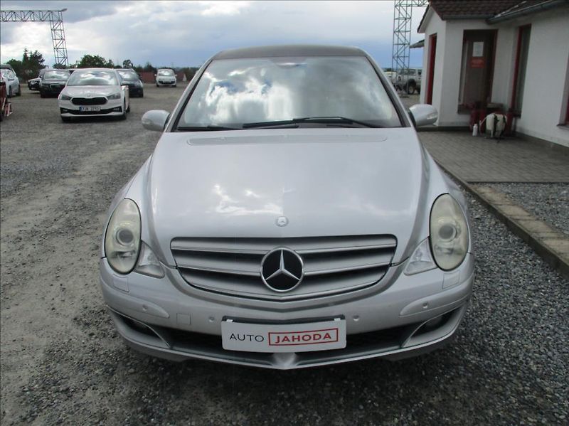 Mercedes-Benz Třídy R 3,0 320CDI, AMG, 4MATIC, DPH, - fotka 2 z 49