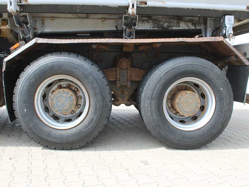 DAF CF 85.460, EURO 4, 8X4, TŘÍSTRANN - fotka 18 z 19