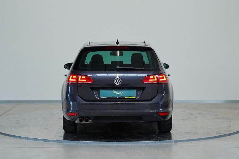 Volkswagen Golf - fotka 6 z 27