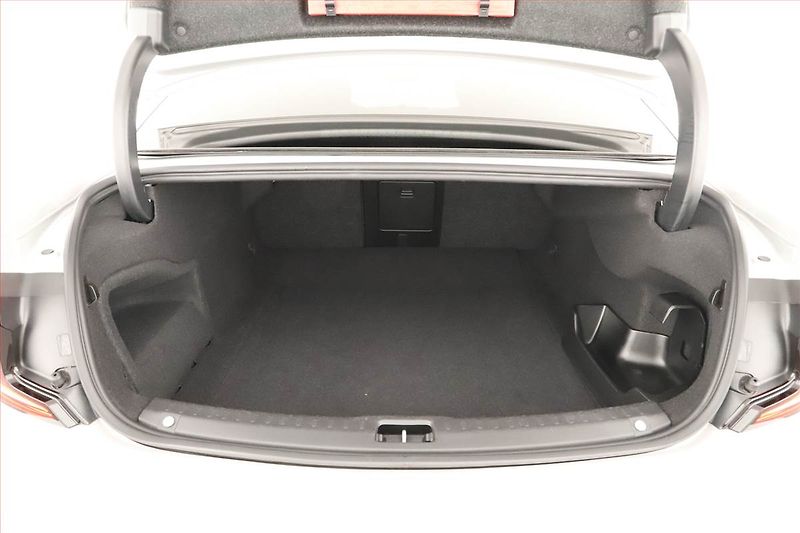 Volvo S90 (2024) T8 Recharge - fotka 19 z 20