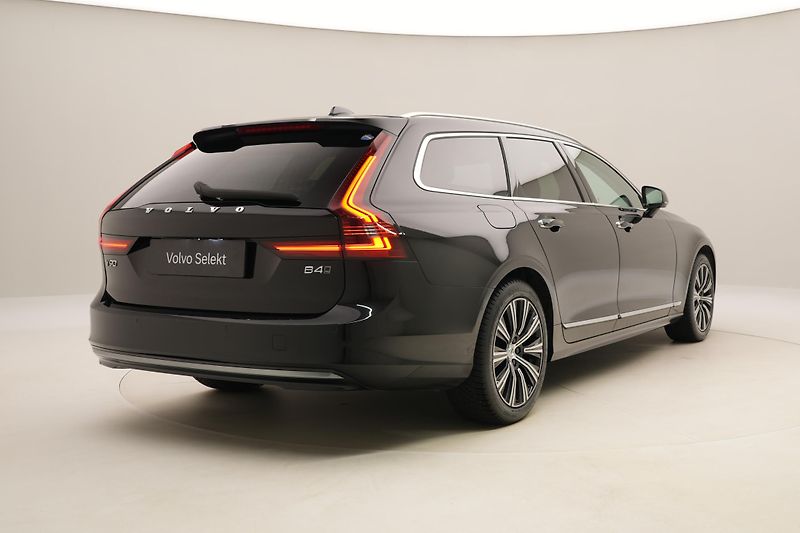 Volvo V90 B4 AWD BRIGHT PLUS AUT CZ - fotka 13 z 60