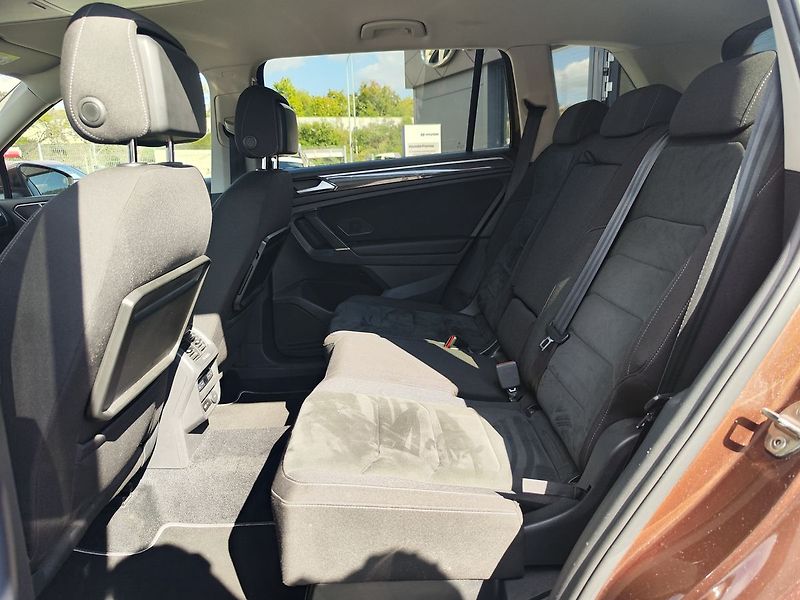 Volkswagen Tiguan Allspace 2.0 TDI/110kW Highline 4x4 - fotka 13 z 38