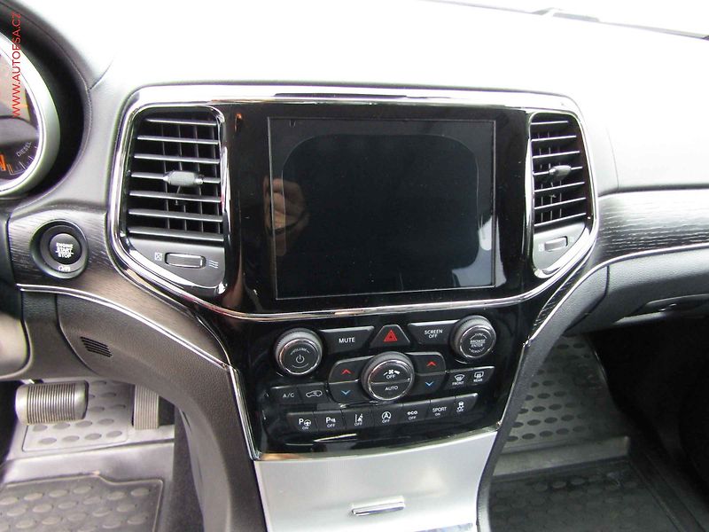 Jeep Grand Cherokee (2019) 3.0 CRD 4x4, 2.maj,ČR - fotka 15 z 26