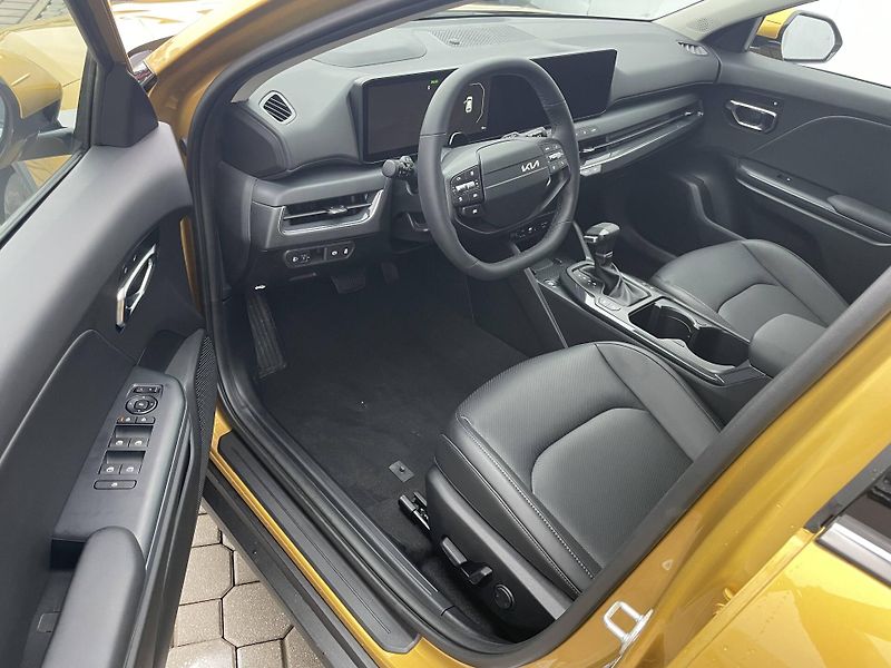 Kia K4 (2025) TOP 7DCT 1,6 T-GDi - fotka 5 z 6
