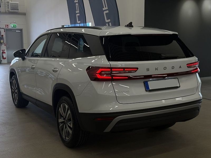 Škoda Kodiaq (2026) REZERVACE 1,5 TSI DSG MatrI TZ - fotka 3 z 8