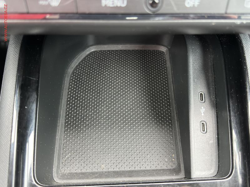 Škoda Kamiq (2021) 1.5 TSi, 2.maj,ČR, Style - fotka 17 z 20
