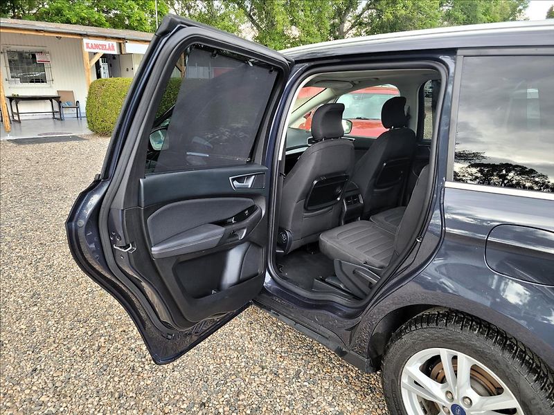 Ford Galaxy 2,5 Již není k dispozici - fotka 13 z 50