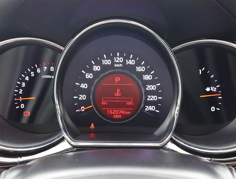Kia Ceed (2017) 1.6 GDI, Automat, Navi - fotka 11 z 17