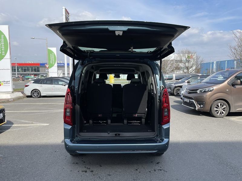 Toyota ProAce City Verso 1.5D 130k Family ODBĚR 11/2026 - fotka 5 z 30