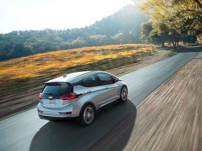 Chevrolet Bolt.