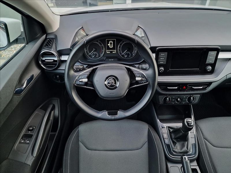 Škoda Fabia 1.0TSI Ambition,ČR,1.Majitel - fotka 12 z 43