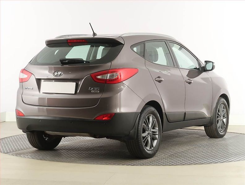 Hyundai ix35 (2015) 1.7 CRDi, Serv.kniha, Kůže - fotka 5 z 19