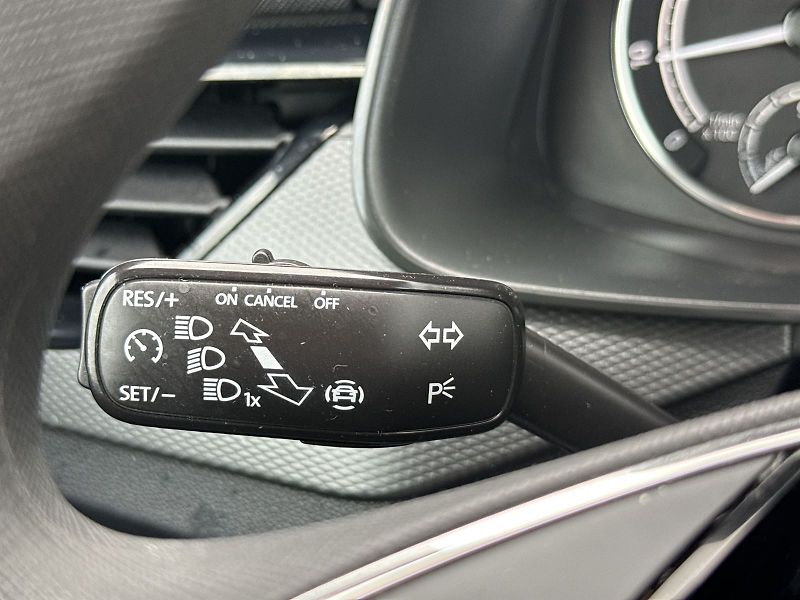 Škoda Kamiq (2023) 1.0 TSI Fresh - fotka 18 z 32