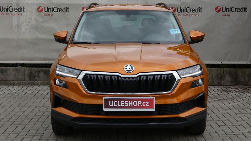Škoda Karoq 2.0 TDI 110 kW Fresh 4x4 DSG - fotka 2 z 25