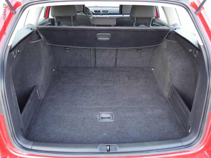 Volkswagen Passat (2013) 2.0 TDI 4x4, ČR, Comfortline - fotka 7 z 18