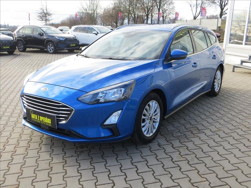 Ford Focus 1,0 EcoBoost 114kW Titanium ČR - fotka 3 z 25