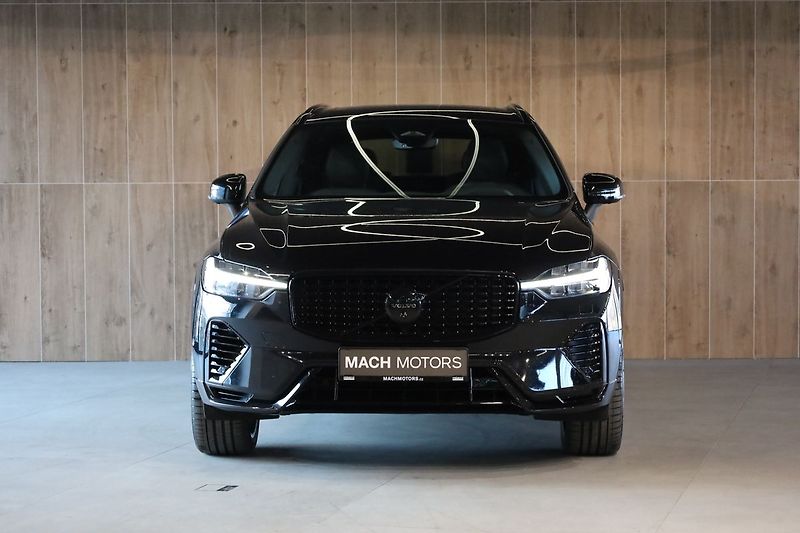 Volvo XC60 T8 PLUS Black Edition, 360°,HK - fotka 2 z 34