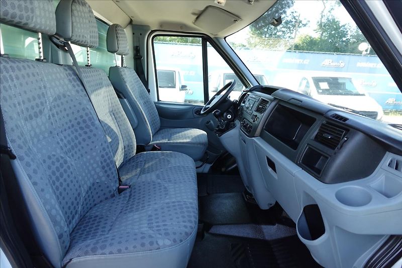 Ford Transit 2,4 TDCi  SKŘÍŇ ČELO - fotka 19 z 28