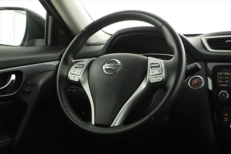 Nissan X-Trail (2017) 1.6 dCi, Kůže, Navi, Tempomat - fotka 16 z 21
