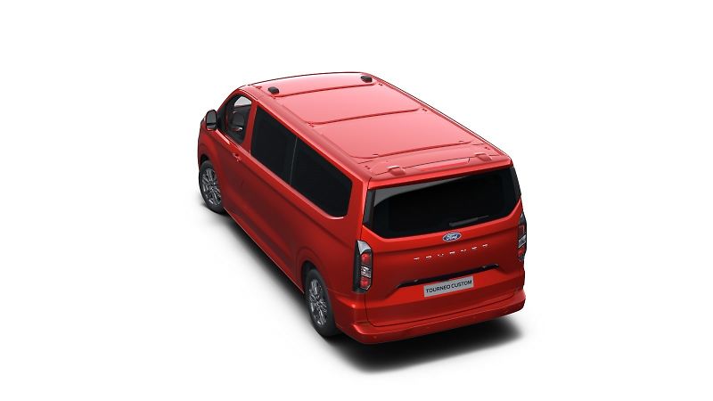 Ford Tourneo Custom (2026) L2 TITANIUM X 2,0 EcoBlue 125 - fotka 5 z 9