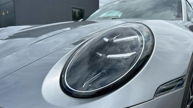 Porsche 911 (2026) Carrera - fotka 13 z 29