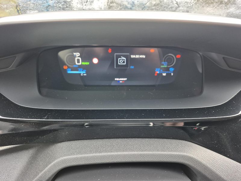 Peugeot 308 (2026) SW GT Elektro115 kW/156k 58kWh - fotka 18 z 26
