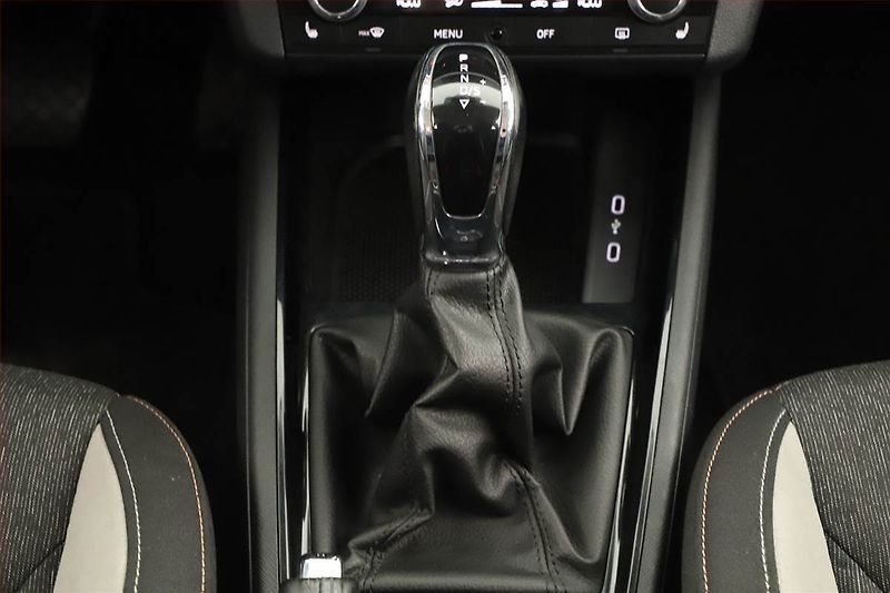 Škoda Scala (2023) Style 1.0 TSI, Automat, ČR - fotka 10 z 14