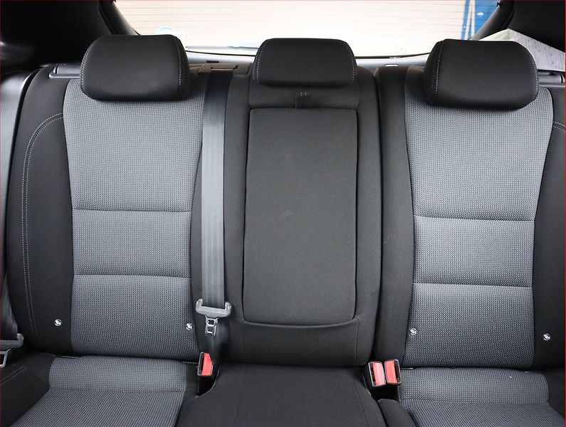 Hyundai i30 (2016) 1.4 CVVT, Tempomat - fotka 10 z 17