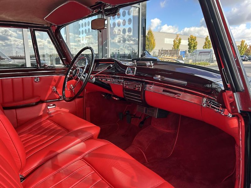 Mercedes-Benz Ostatní 220 S PONTON CABRIOLET - fotka 17 z 28