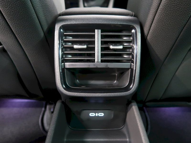 Škoda Octavia (2026) SPORTLINE 2.0TDI DSG CANTON LE - fotka 41 z 44