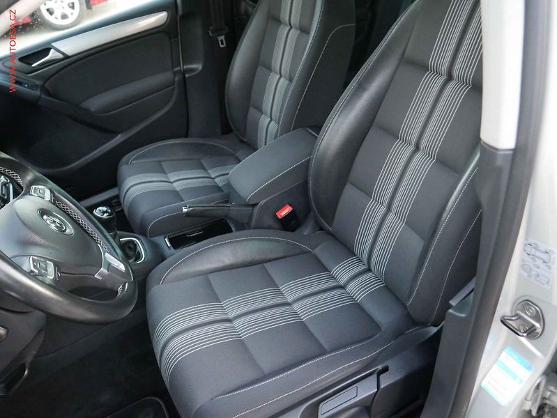 Volkswagen Golf (2012) 1.4 TSi, Match, Webasto - fotka 9 z 15