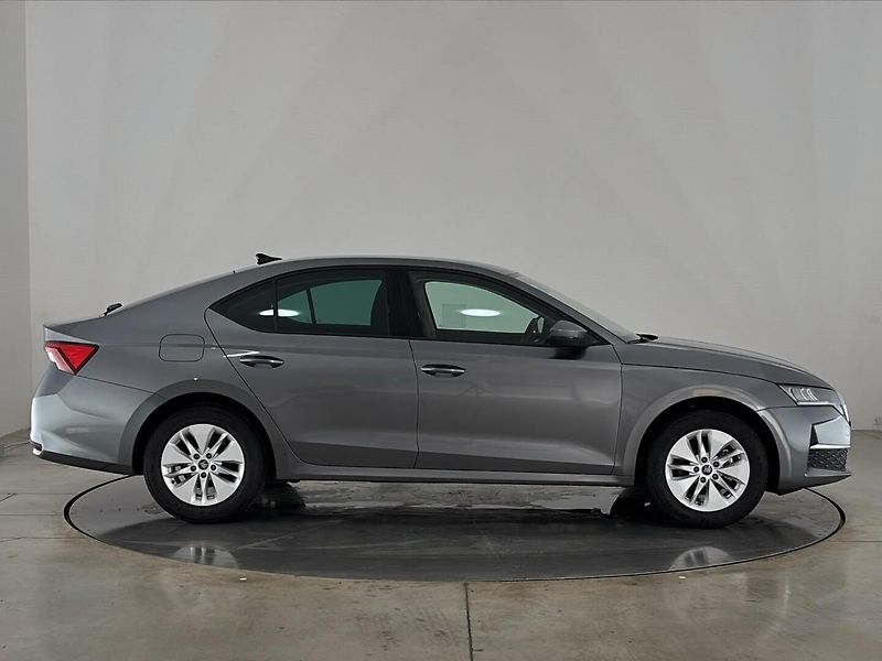 Škoda Octavia Selection - fotka 16 z 28