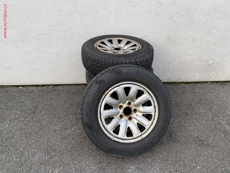 Seat Altea (2012) 1.6TDI XL, ČR, autoAC, temp - fotka 17 z 17